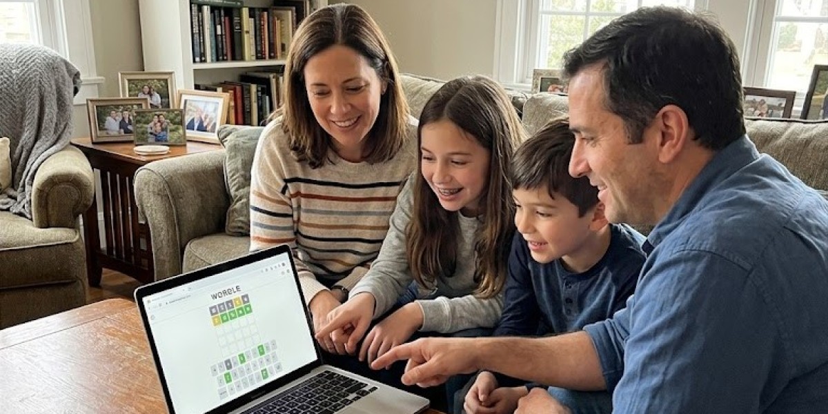 The Full-Screen Mode that Will Make Handing Your Phone to a Kid Easy